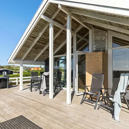 Dom wakacyjny Beautiful In *