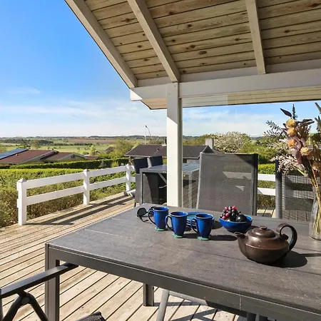 Beautiful In Эбельтофт